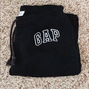 Women’s GAP Sweats✨